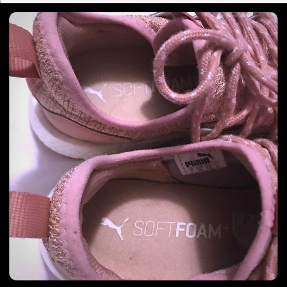 Puma 🐆 soft foam pink sneakers 👟 - Picture 5 of 8